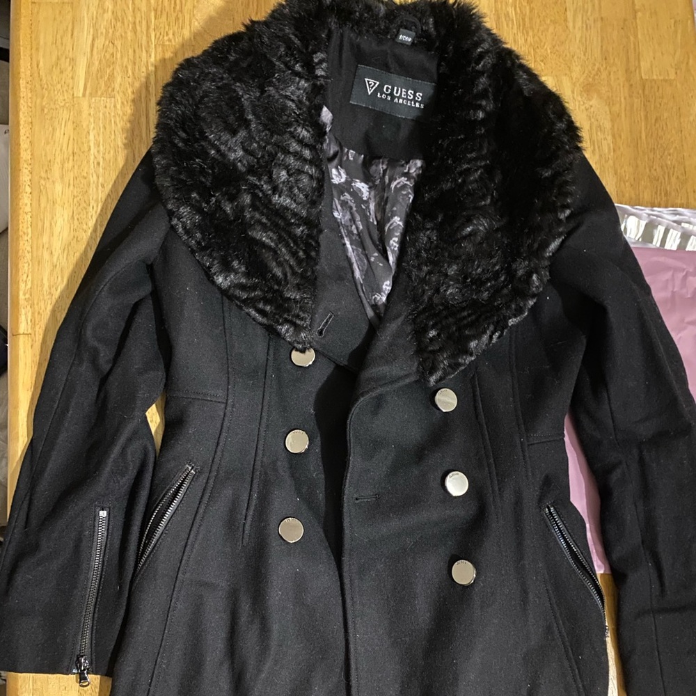 GUESS COAT